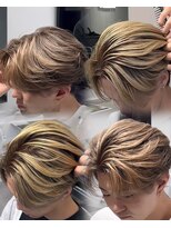 ステラ(STELLA)&nbsp;メンズ/バレイヤージュ/センターパート/ブリーチ＆ダブルカラー