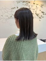 フェメ 立川(PHEME)&nbsp;【白髪を活かしたハイライトカラー】