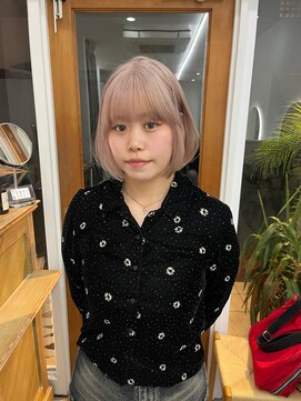 ブロンドベージュ　2bleach