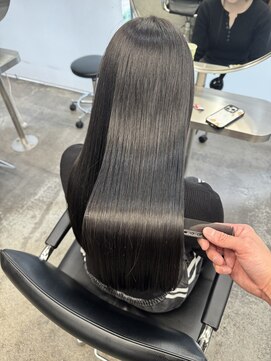 ジーナ 池袋(Zina) #ブルーブラック×髪質改善