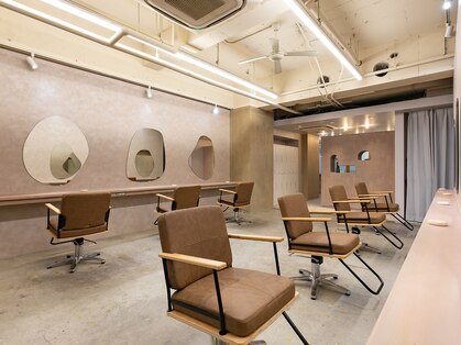 ユッカ 京橋(YUCCA)の写真