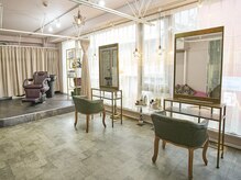 エヌドット 深江橋(n.)の雰囲気(【半個室サロン】リラックスしながら施術を受けれます♪)