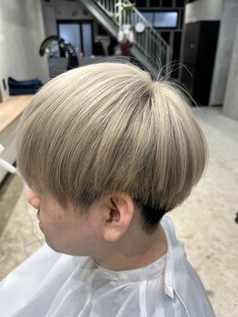 カミファクトリーライン(KAMI factory Rain)の写真/清潔感と再現性をしっかり両立！毎日自然にキマるメンズカジュアルスタイルをご提案します。