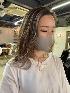 カルム(Calme) 【calme_watake】前髪多めハイライト