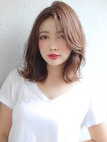 アフロート ディル(AFLOAT D'L) 丸顔似合う前髪なし外ハネエアリーミディ色気濡れ髪20代30代