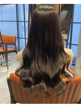 エミュー(emue) 【艶感★ヨシンモリ】韓国ヘア20代30代大人可愛いウェーブ巻き髪