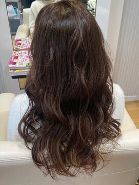 サルビア(Salvia) 〈サルビア美畑町店〉うるツヤオリーブグレー　びれヘア