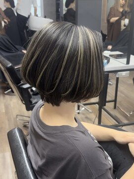 ヴィフ 大船(VIF) ショートヘアショートボブカットハイライトカラーケアブリーチ