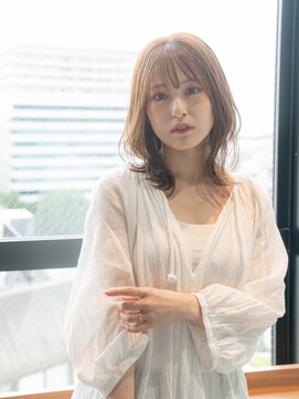 ハバナ 新宿(HAVANA) くびれレイヤーミディアム/小顔顔まわりカット/オリーブベージュ