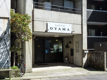 オヤマ(OYAMA)の写真/完全予約制でマンツーマン施術が魅力のサロン◎技術力が高く、繊細な職人施術をご体感ください。