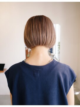 ヨー(Yoh-) 【ミニボブ/阿部達哉】ボブ/ショート/ショートボブ/ブリーチ