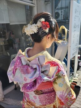 美容室 マシェリの写真/崩れない着付けは"美容室　マシェリ"におまかせ！ベテランスタイリストが丁寧に、可愛くキレイにします◎