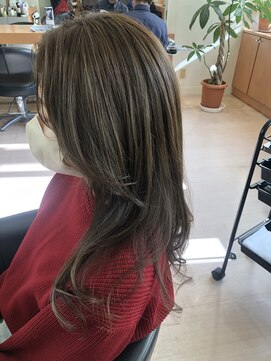 シャンプーボーイ ヒノ(SHAMPOO BOY Hino) 韓国風顔周りレイヤー