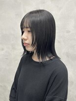 ウクラ バイ レシッド 池袋(uchla by rcid) 透け感キレイなブルーブラック×顔周りレイヤー