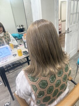 プライズ アイリス 池袋東口店(prize Iris) ダブルカラーミルクティーグレージュ韓国ヘアタンバルモリ