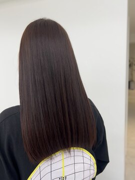 ティア(Tia.) 縮毛矯正/巻ける縮毛矯正/髪質改善トリートメント/ロングヘア