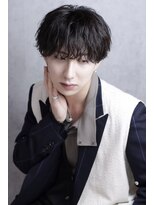 リップス 心斎橋(LIPPS) 縦落ちパーマ