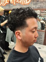 フォーコーナーズカットショップスリーセント 栄(FourCornersCutShop 3/cent)&nbsp;オールバックパーマ/ニュアンスパーマ/フェードカット