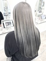 フウ(fuh) アンブレラカラー/デザインカラー/シルバー/ロング/カット/学割