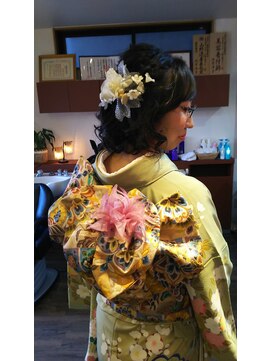 ヘアーフェイス リンド(hair face Lindo) 卒業式、入学式