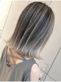 『D'na』上質グレージュバレイヤージュ　外ハネロブ　清水