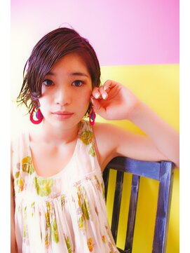 ブーケ(BOUQUET) ツヤあり前髪長め・軽めボブ・おすすめ