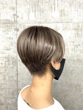 ローウェ 三軒茶屋(Louwe) 【Fagus】大人ショート×ミルクティーベージュ【三軒茶屋】