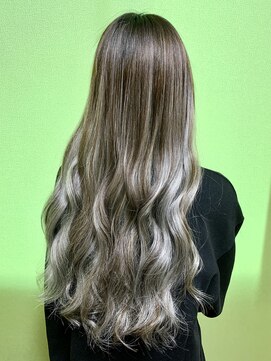 ドットアール(.R) バレイヤージュ