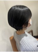 ショートボブ