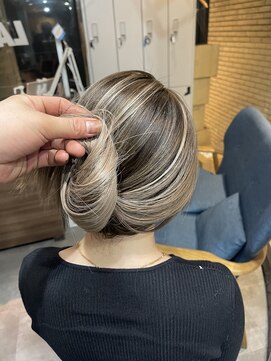 ラフ(LAFF) #バレイヤージュ#グレージュカラー#ボブウルフ#ココアベージュ