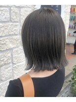 アリーナ 船橋日大前店(arena)&nbsp;ぱつっとボブ×グレージュ