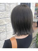 ぱつっとボブ×グレージュ