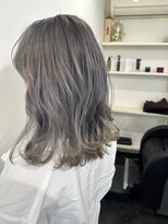 グラムヘアリゾート(gram Hair Resort) グレー