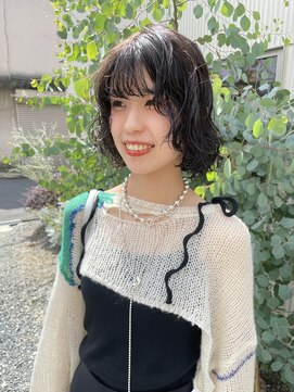 ライト(LIGHT) レイヤーボブに暗髪パーマ