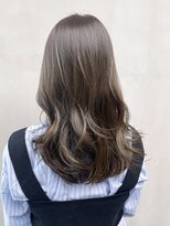 アイティーバイアルバム 松戸店(IT by ALBUM)&nbsp;くびレイヤー美髪カーキベージュグレーベージュ_ba499071