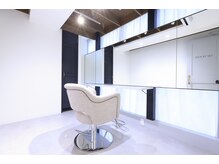 個室完備のプライベート空間で、周りを気にせず心からリラックスできる上質な時間を。オージュア/東銀座