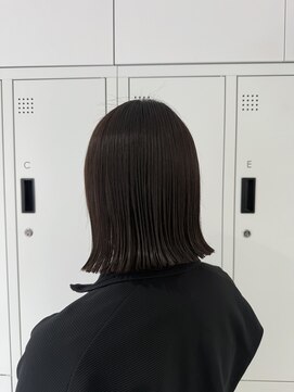 ノーム(NORME) 切りっぱなしボブ