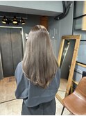 シンプルなのに洗練された透明感カラー／髪質改善トリートメント