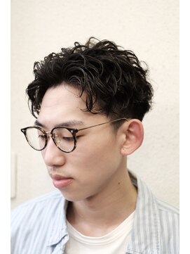 アモ(Amo) 【新富町】メンズツーブロックパーマ　長めの短髪