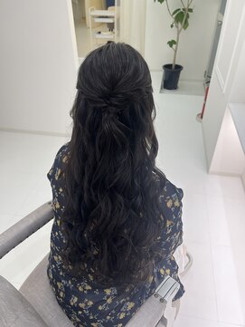 モカラ バイ レーコ(mokara by REKO) ハーフアップ~前撮り撮影~