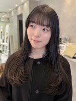 アトロ(Atoro)&nbsp;【小顔見せ抜群】ナチュラルロングレイヤーカット