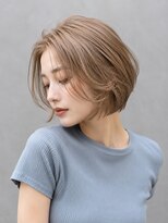 トリニティ(trinity) ブリーチ ダブルカラー ラテベージュ ショート 丸み ボブ