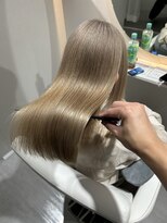 レヴァ(LEVA)&nbsp;茨木ケアブリーチ×ホワイトベージュ