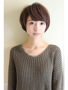 レウナ 外苑前(Reuna) 大人可愛く決まるコンパクトショート