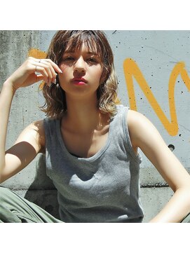 レガロ(REGALO RESORT) 【sumile★】ウェットな質感の外国人風くせ毛ウェーブ