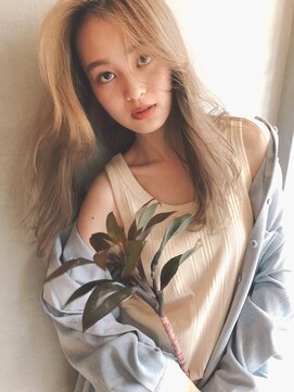 ニール 名古屋 伏見 丸の内(NEELU) 【Neelu】透明感あふれる、ミルクティーベージュ