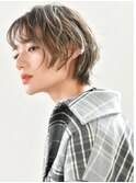大人かわいいお洒落ボブ外国人風ハイライト