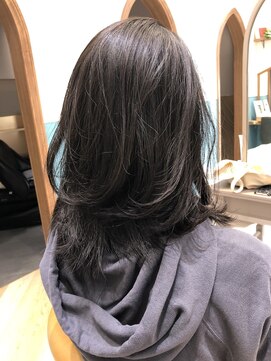 ロンド レグリーズ 立川(Lond leglise) 柔らかミディ/ふわミディ/毛流れ/簡単スタイリング〈深味〉