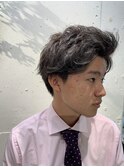 【MITSU】ワイルドアップバング×グレージュ×ツーブロック