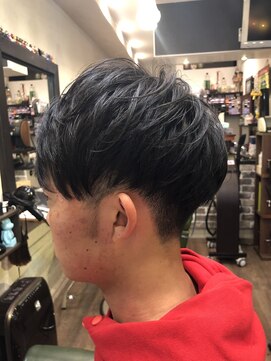 ニコリア(NiQolia) 爽やかマッシュショートスタイル